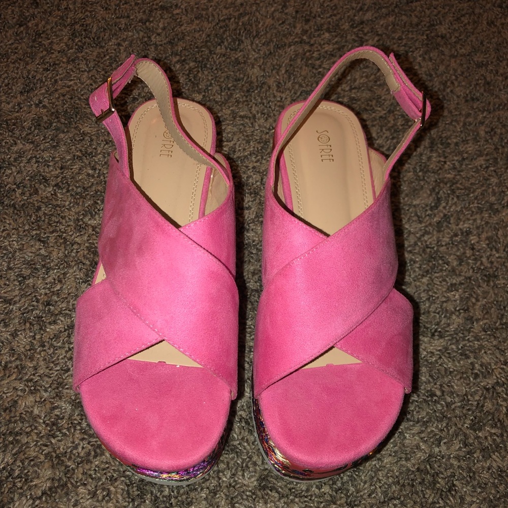 hot pink printed platforms